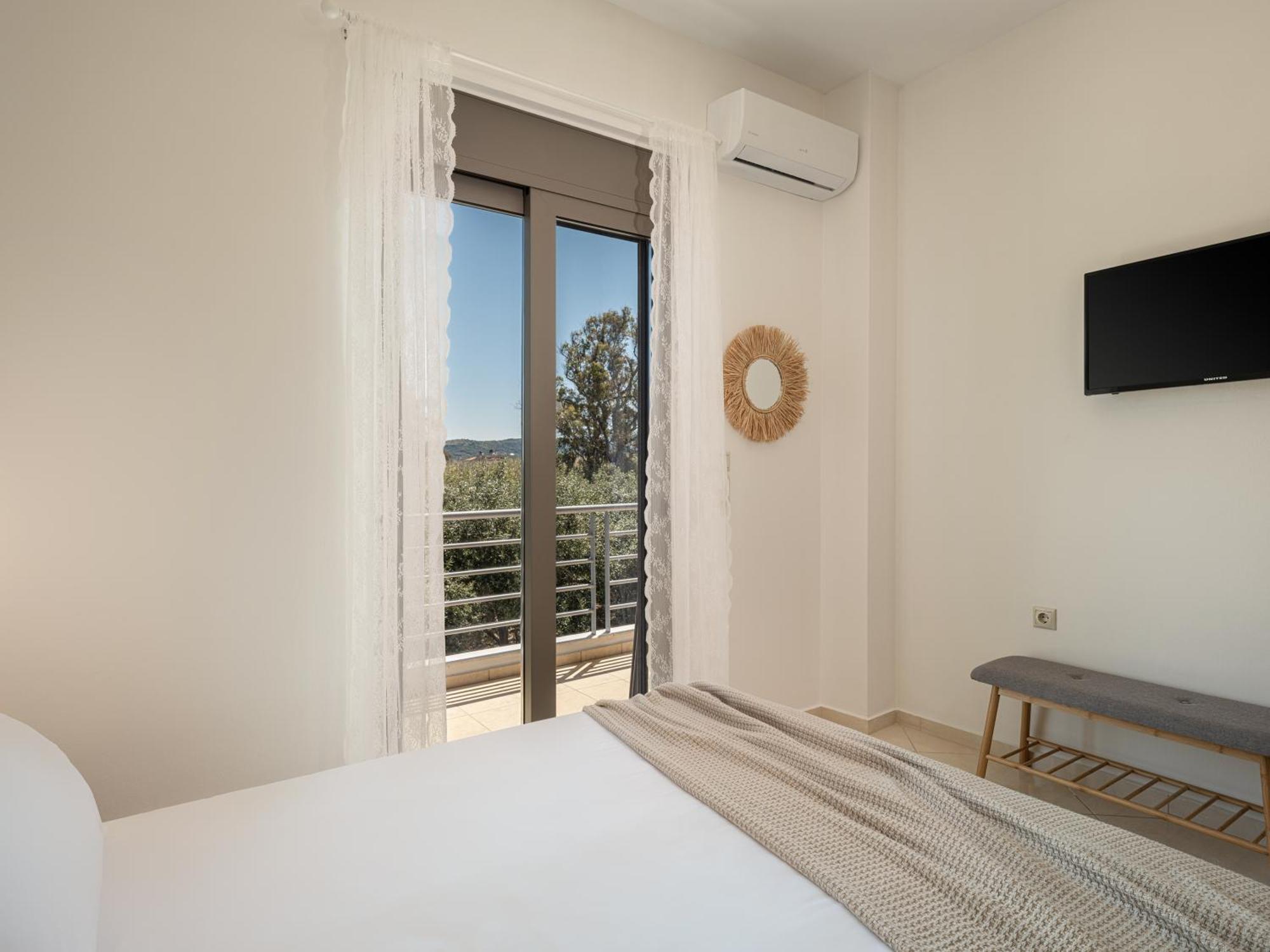 Sol Luxury Apartment - Close To The Beach With A Private Mini Pool La Canée Extérieur photo