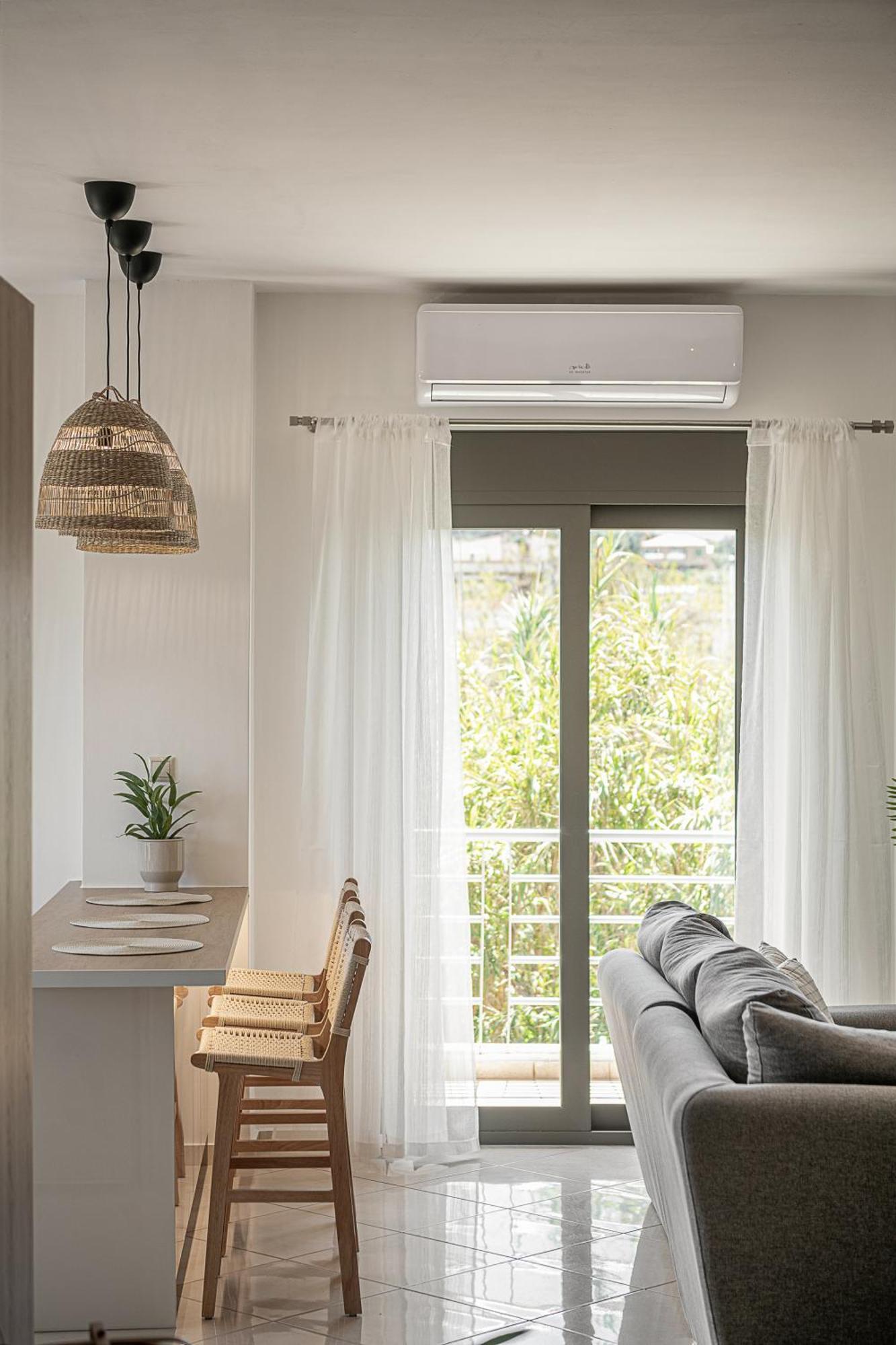 Sol Luxury Apartment - Close To The Beach With A Private Mini Pool La Canée Extérieur photo